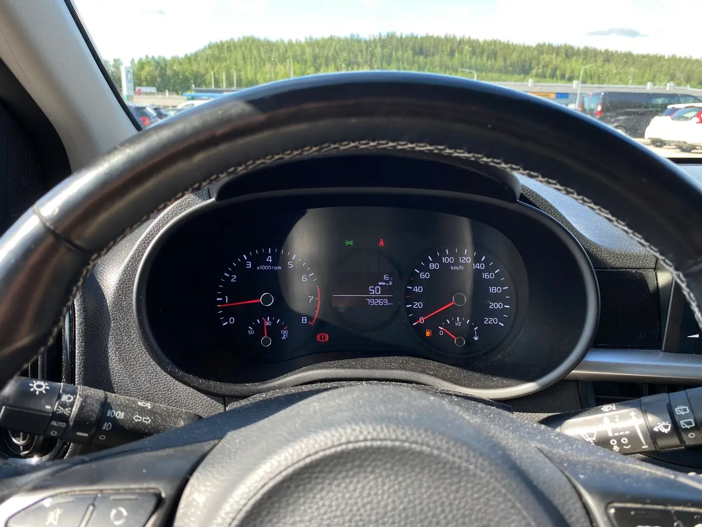 Car Image - 5z44gqfF7Jkyn2nGnHck6t