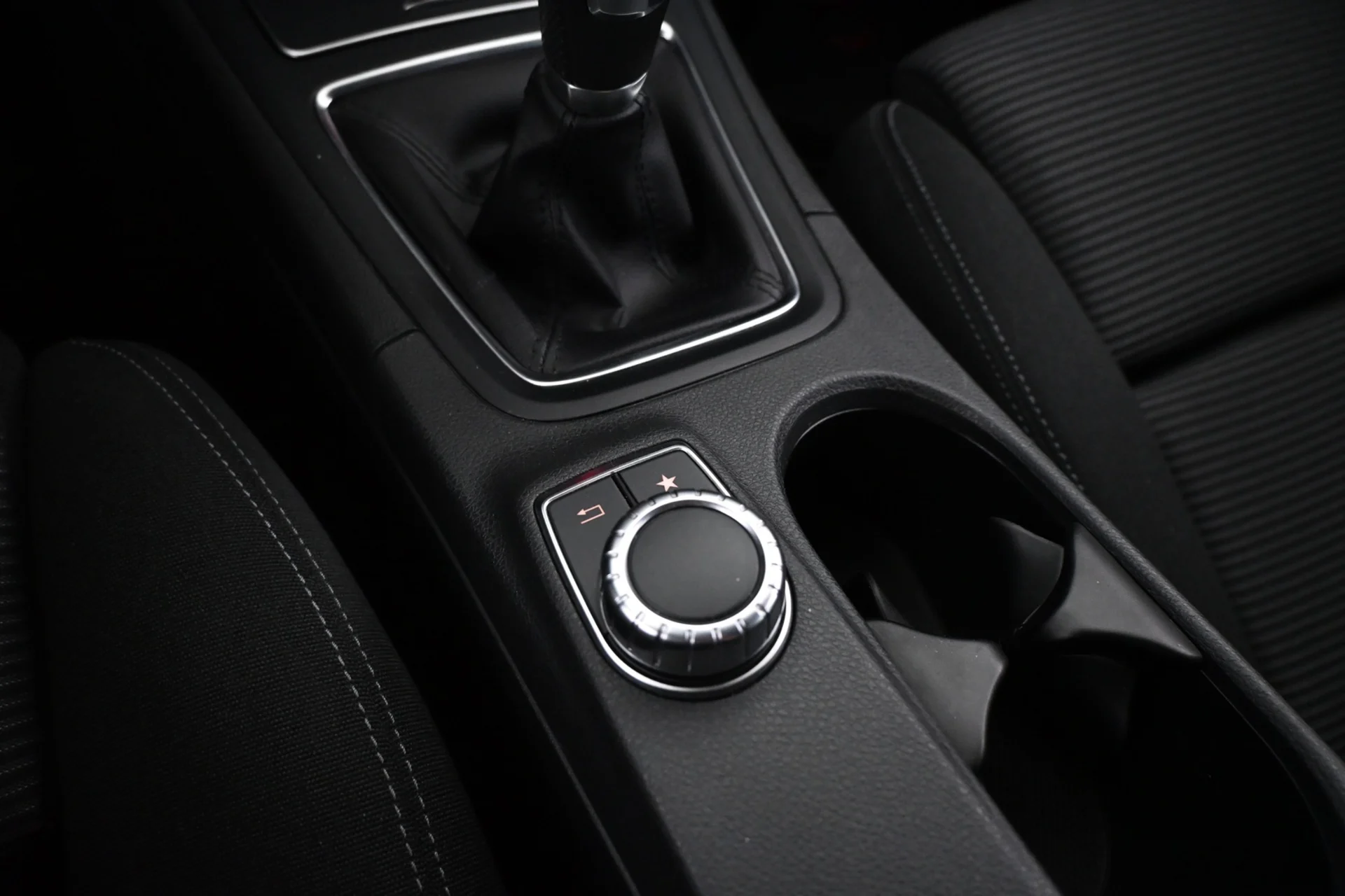 Car Image - 4R7WulWxaUYgM4b1AdOe4k