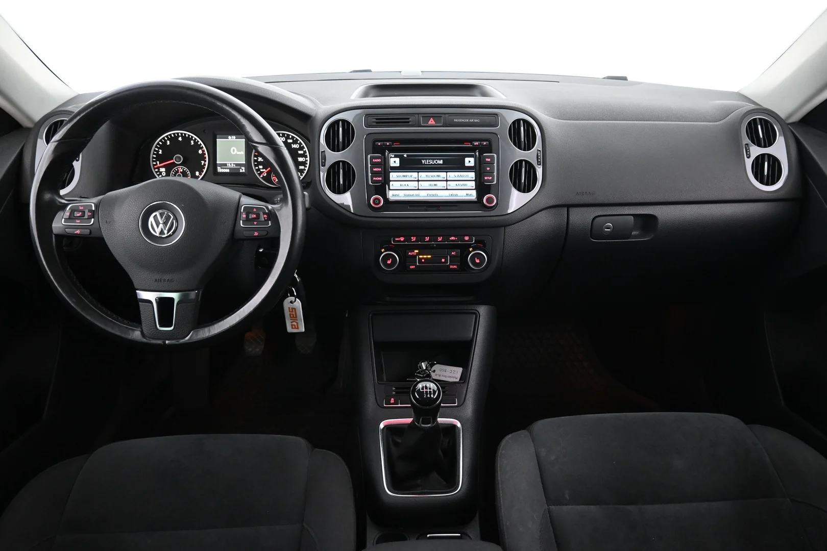 Car Image - JBIwQaRBCRzaSCGouq8tU
