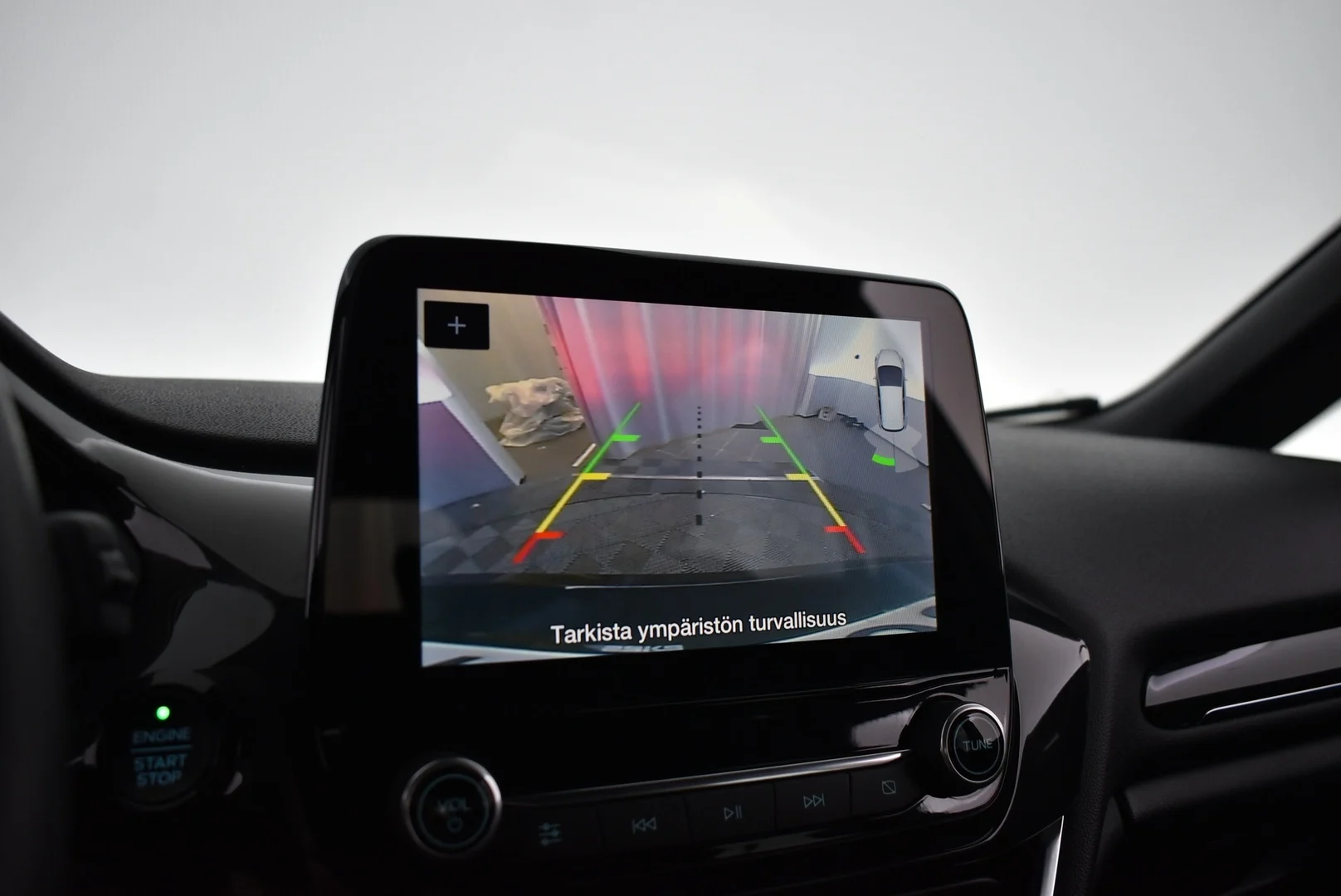 Car Image - 2HlfQZX8KvKhwKJtju3MEG