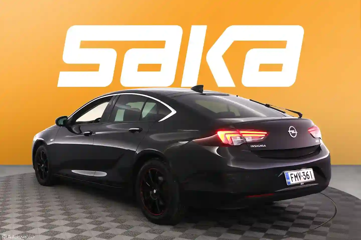 Car Image - 33SzX4x8d4EcSCVxbxnzdo