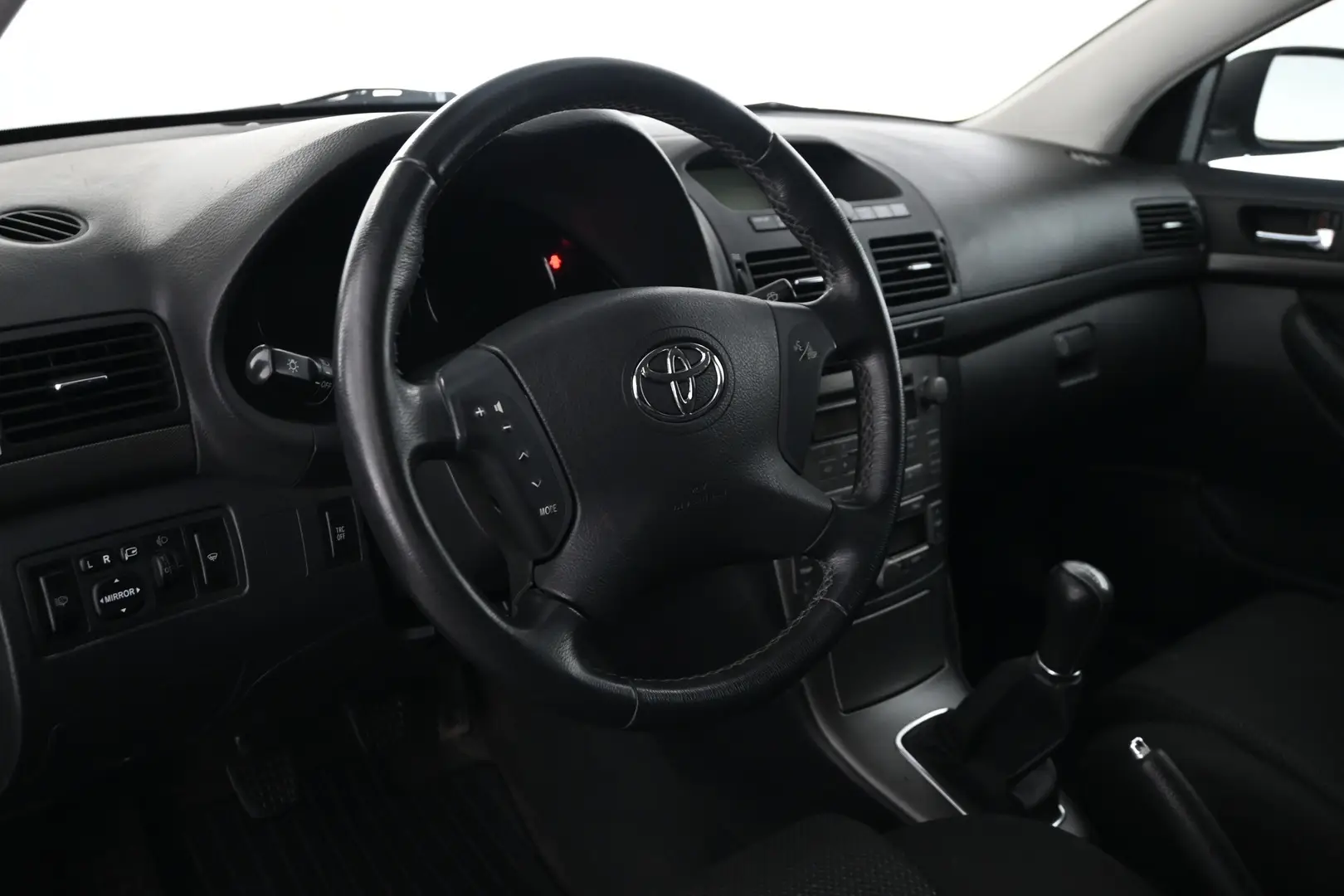 Car Image - 27vZu7Y7tqbDjfG2lt10zB