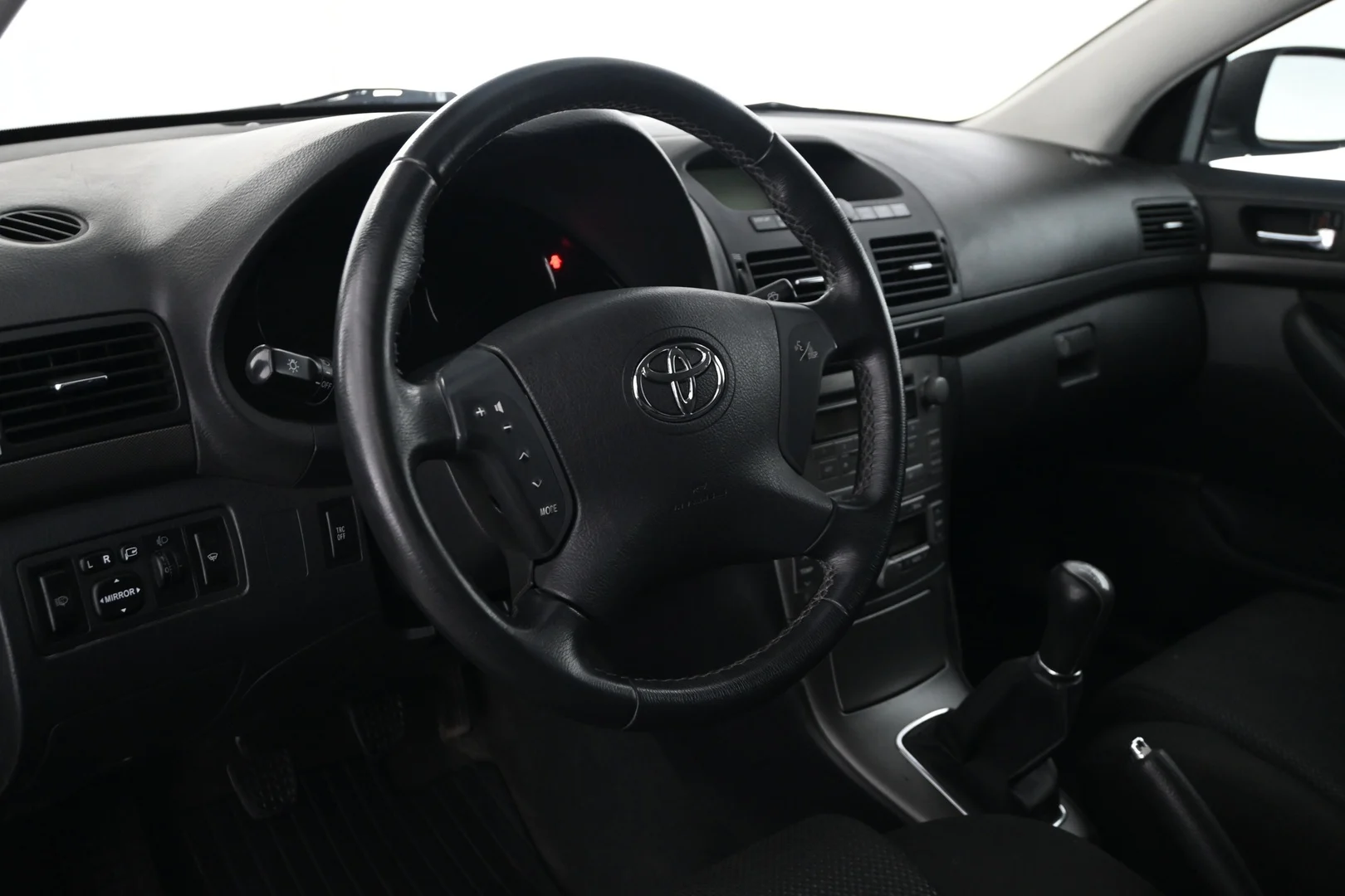 Car Image - 27vZu7Y7tqbDjfG2lt10zB