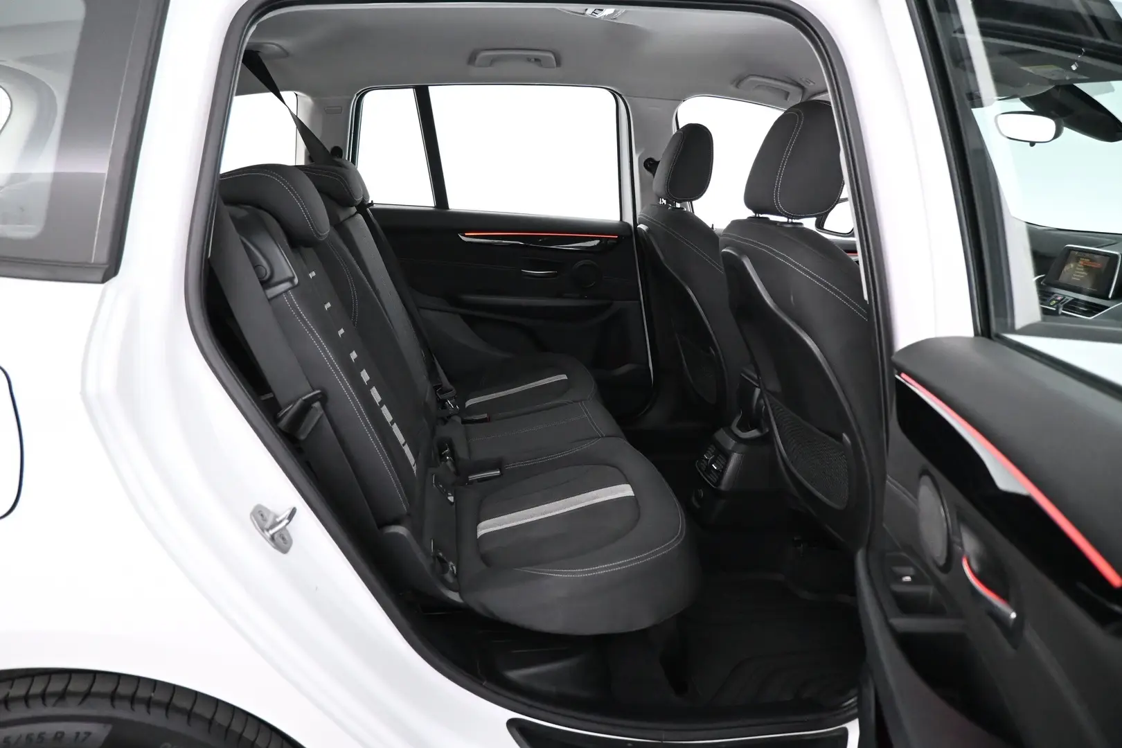 Car Image - 6o3v5LGMFokIic79NbOMPp