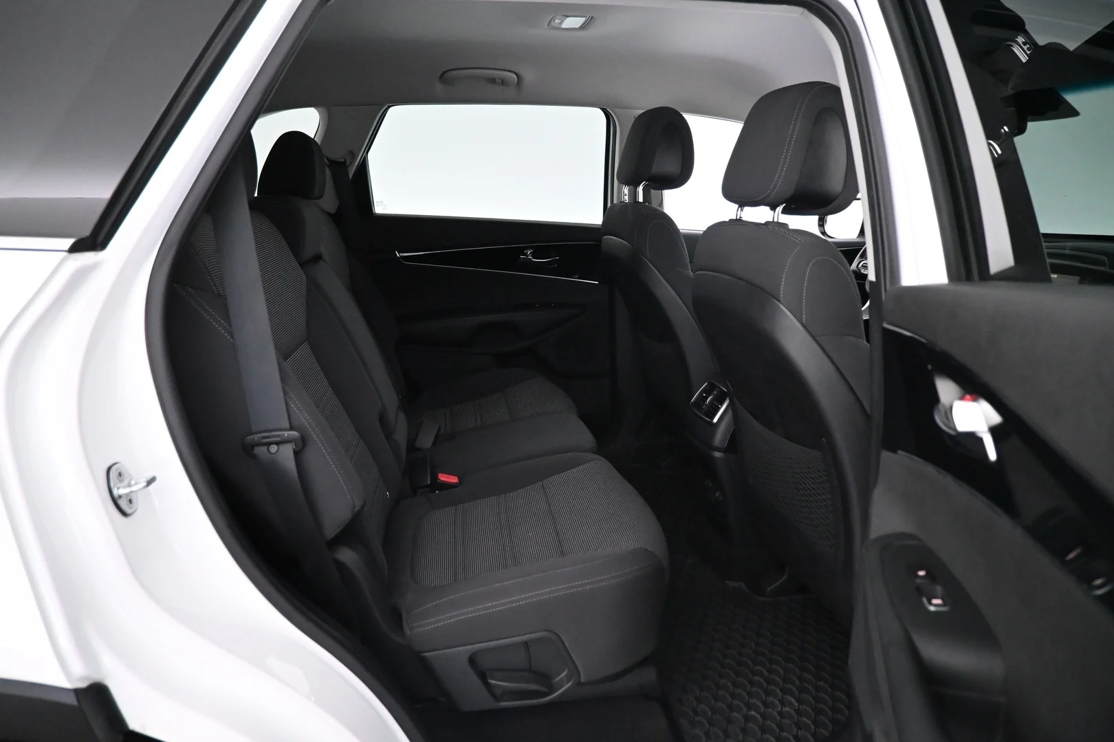 Car Image - 3KkaZBZzUOE5TNKBiYcR2u