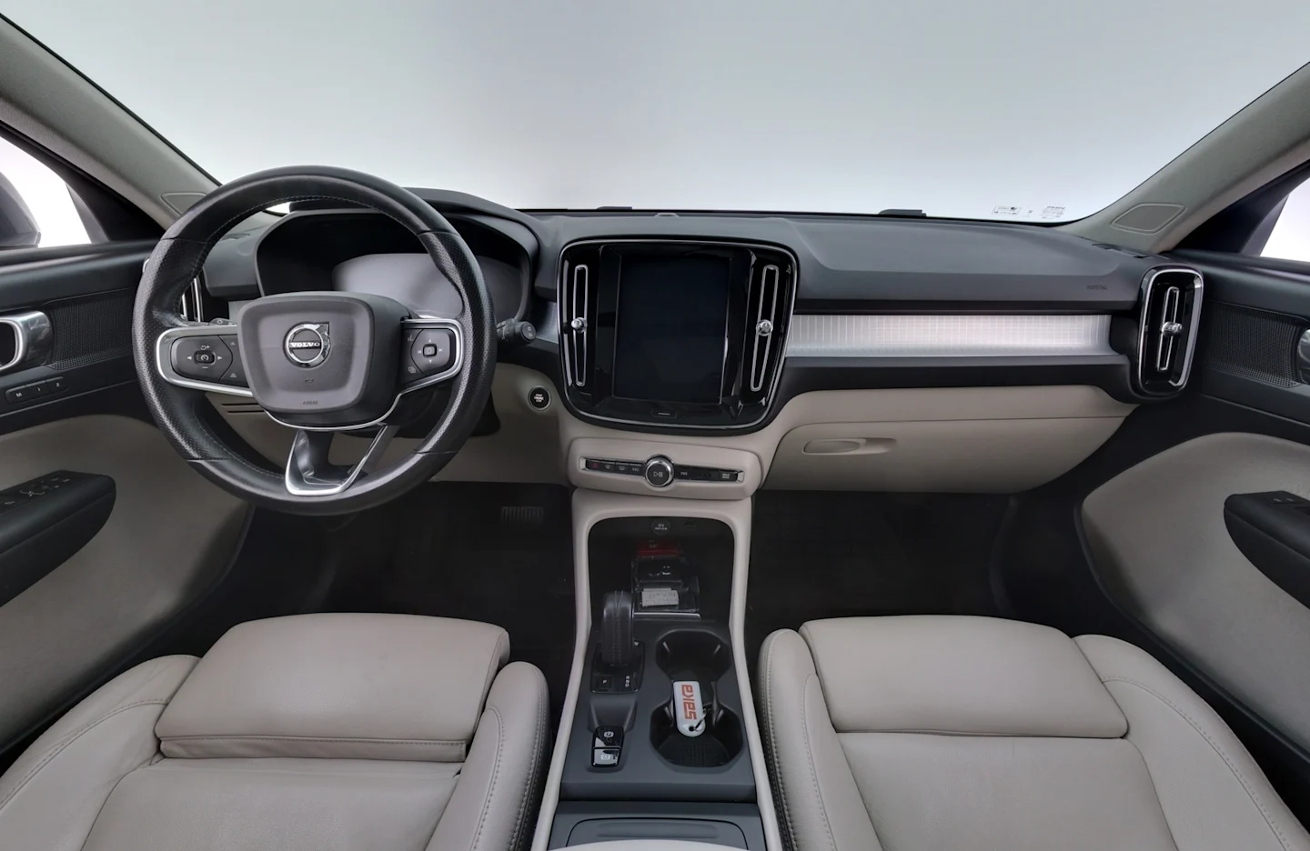 Car Image - 2QYuHWR5ifdTucruvestxd
