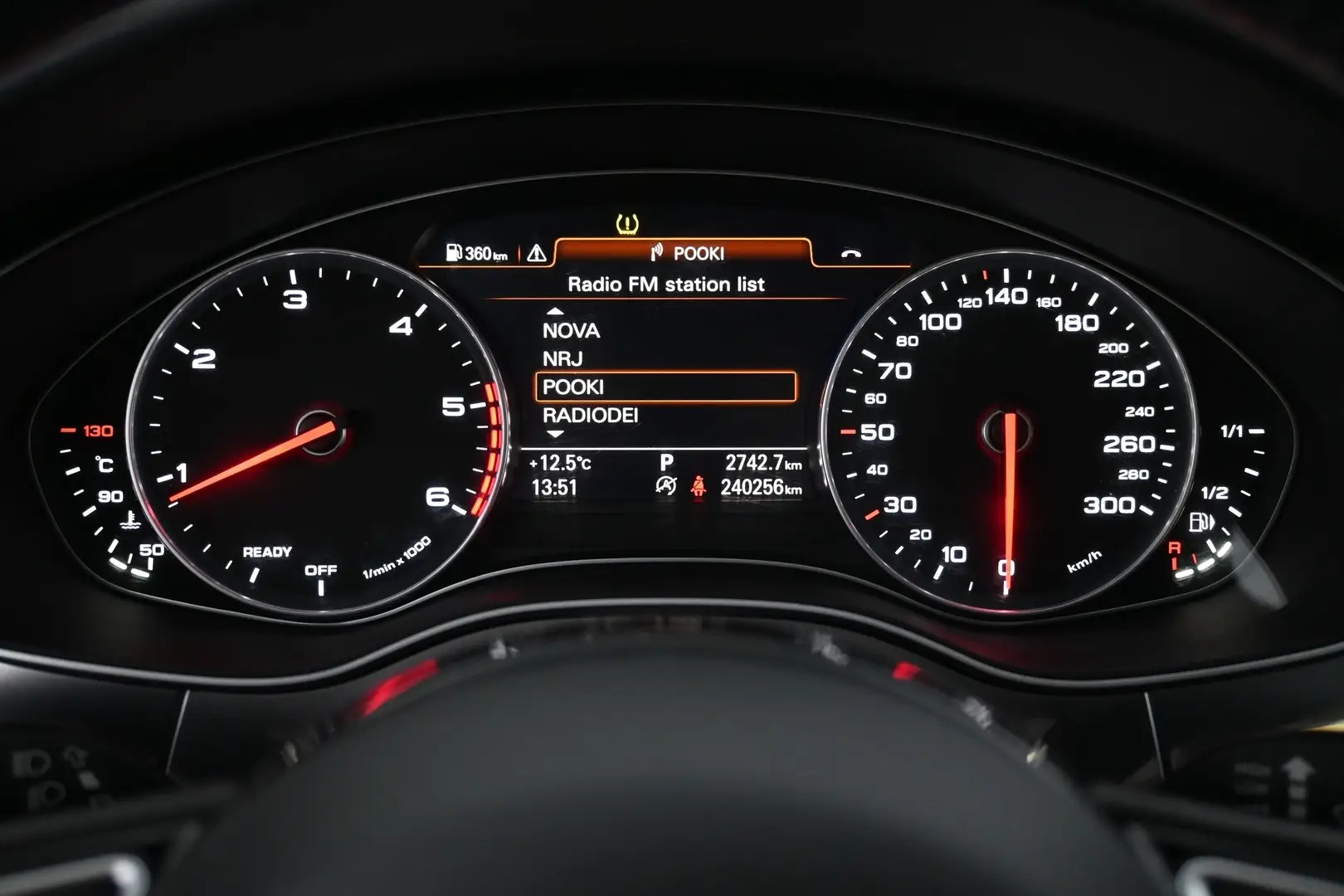 Car Image - 1xafVM2SN223DnntswHlXb