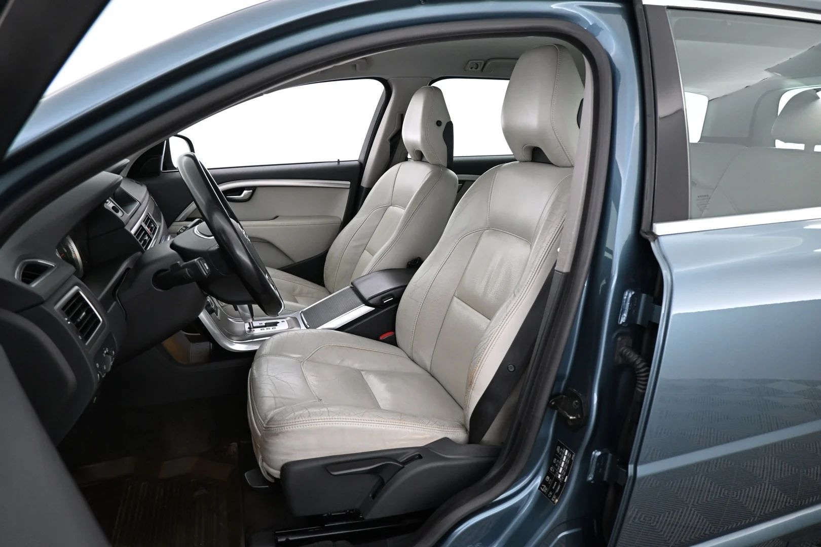 Car Image - 7KZVNKu3zNNzi1NC1HhOIc