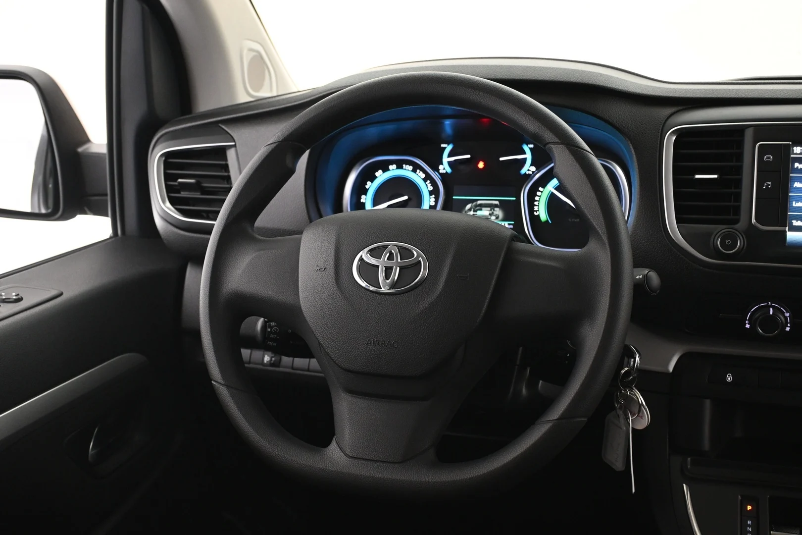 Car Image - 4EbNjsYa0u3fIhQxfy3PPi