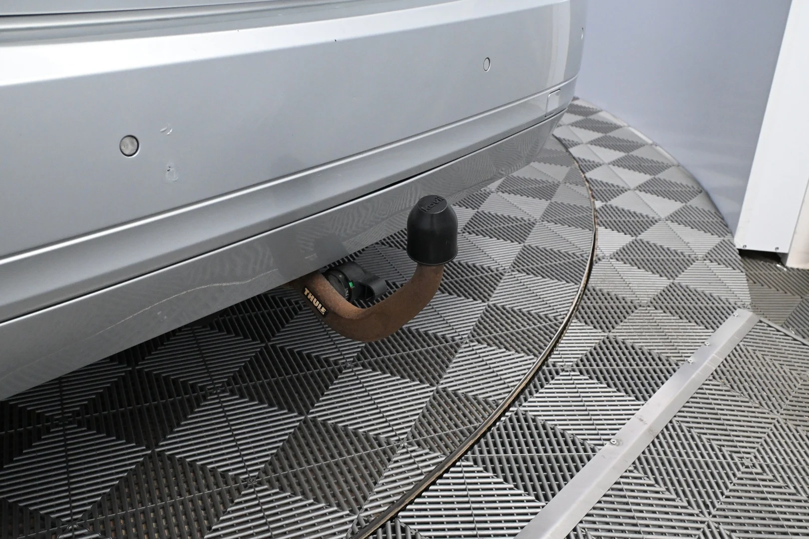 Car Image - 5iGvJ7ivN98qG8GP0Kz0sg