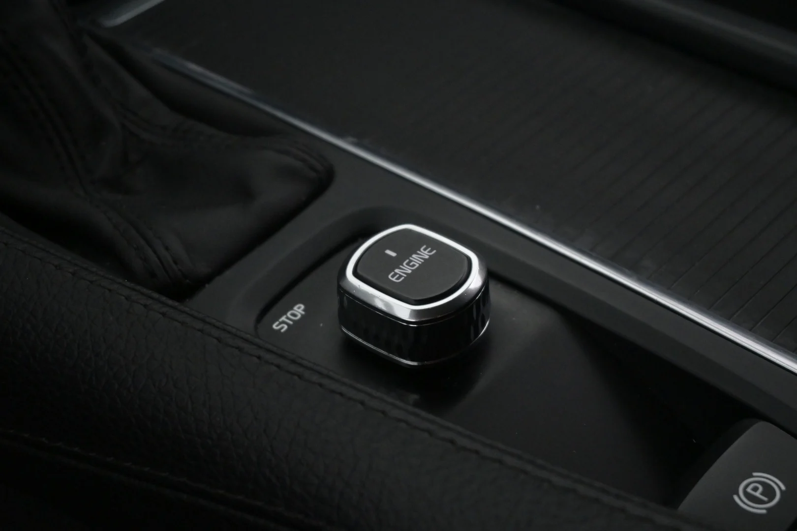 Car Image - 1HOfpagHeVgC2nFP8Ia9ur