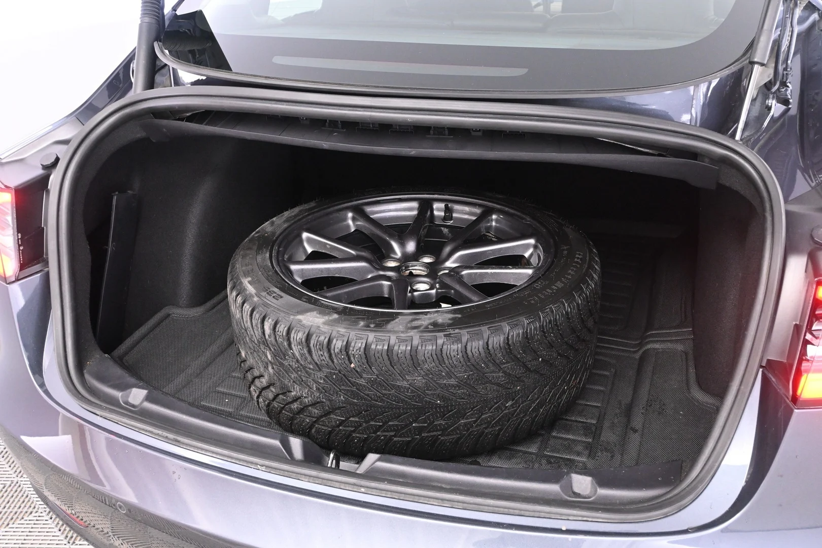 Car Image - 6QpRZ1RfYMqfS3wcGgQsbS