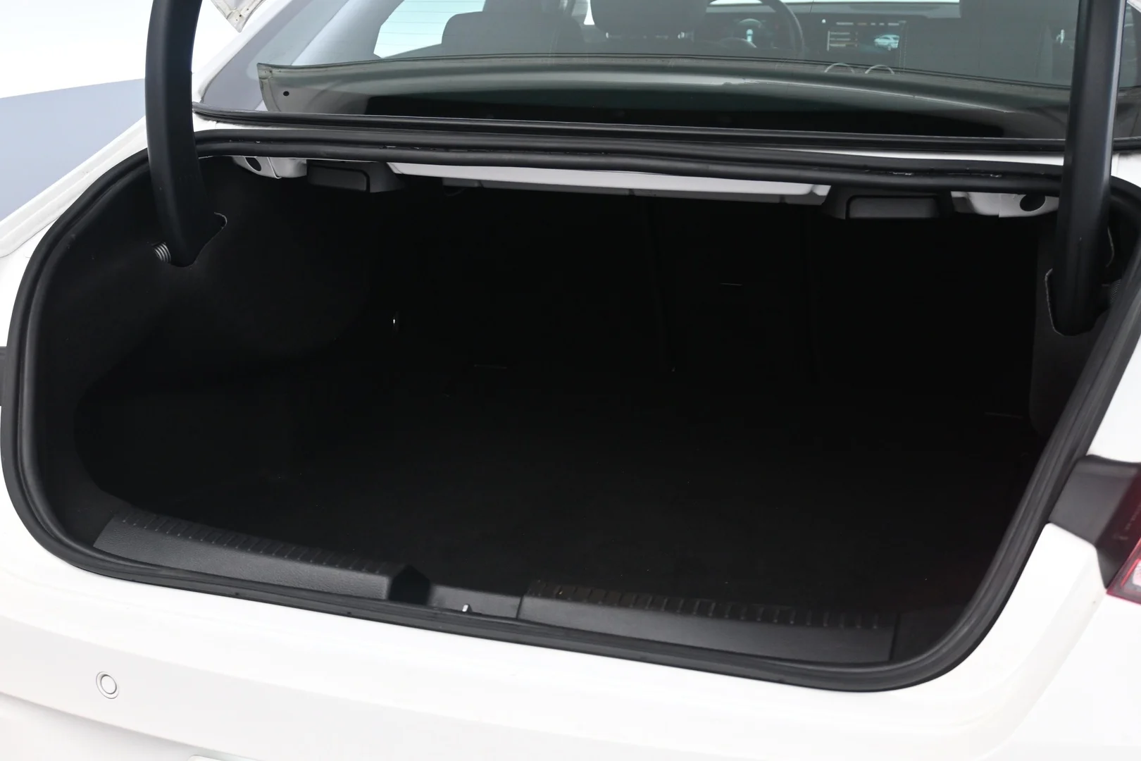 Car Image - 69MYHlyXLVl3LIbt3JSTWF