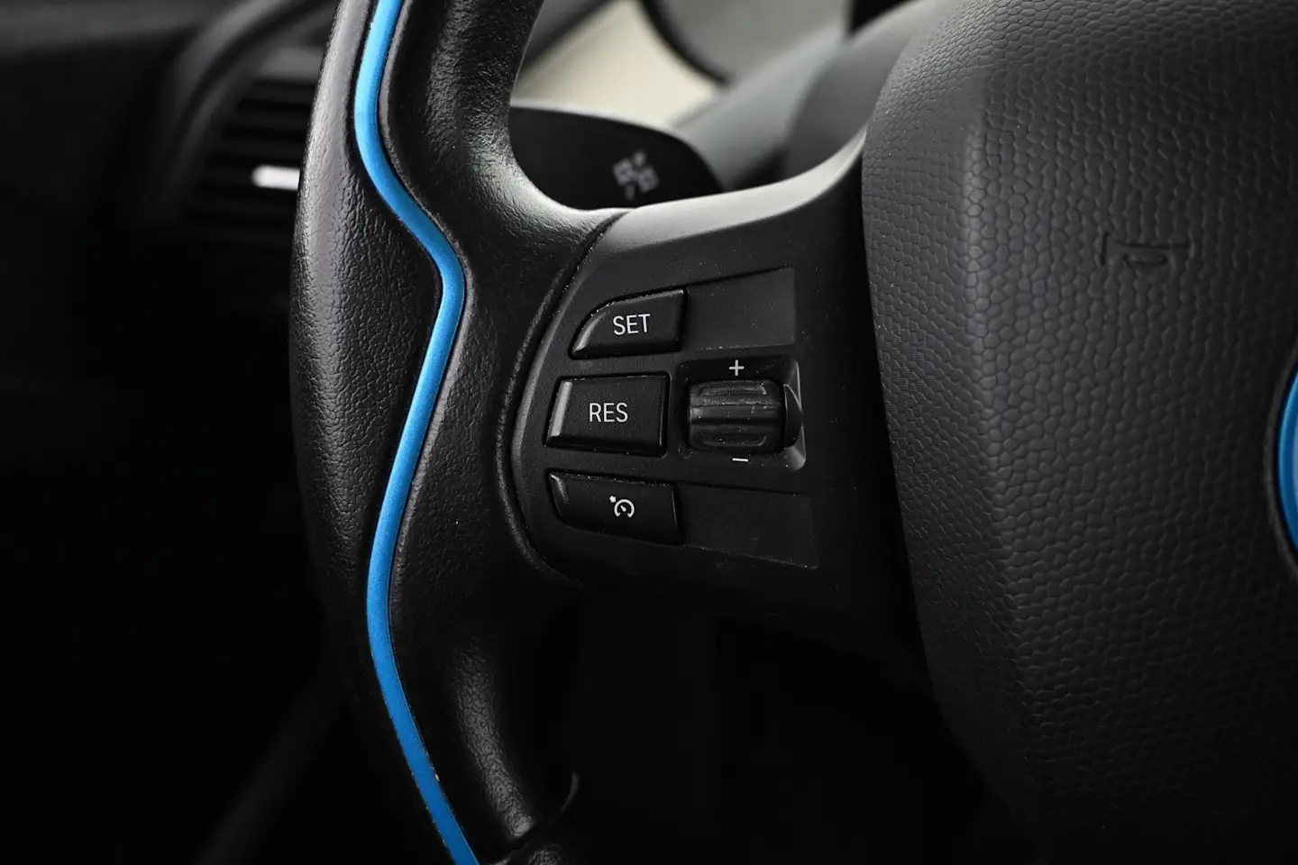 Car Image - 1Edgwpqk5KLtJBtUOZVNCU