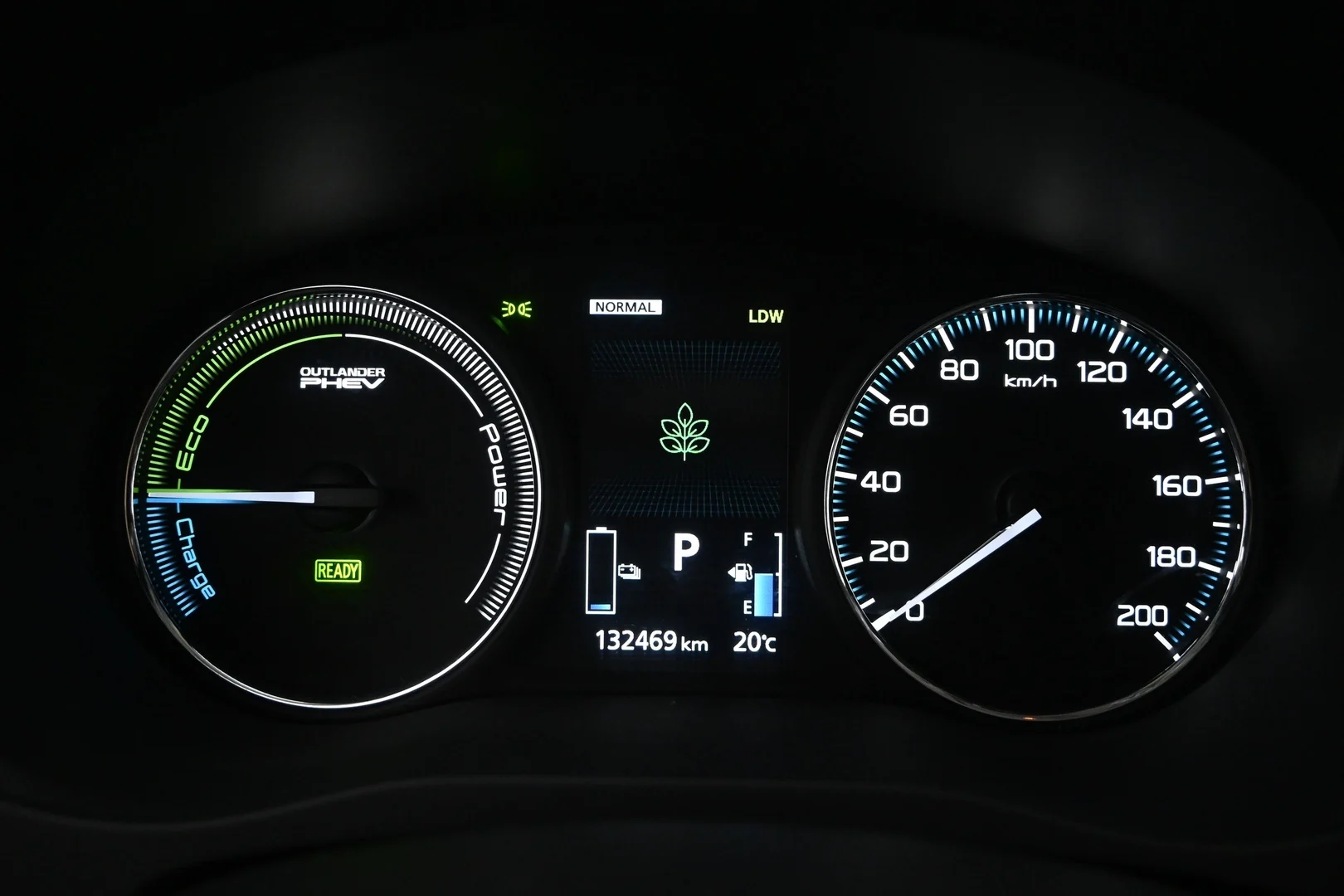 Car Image - 1R0dKQ33H51FRnAc6VXkBQ