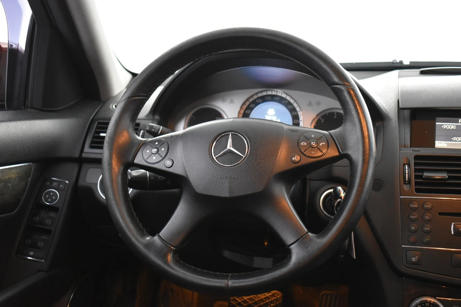 Car Image - 4xdn4biFxK2g2hObwnoyeR