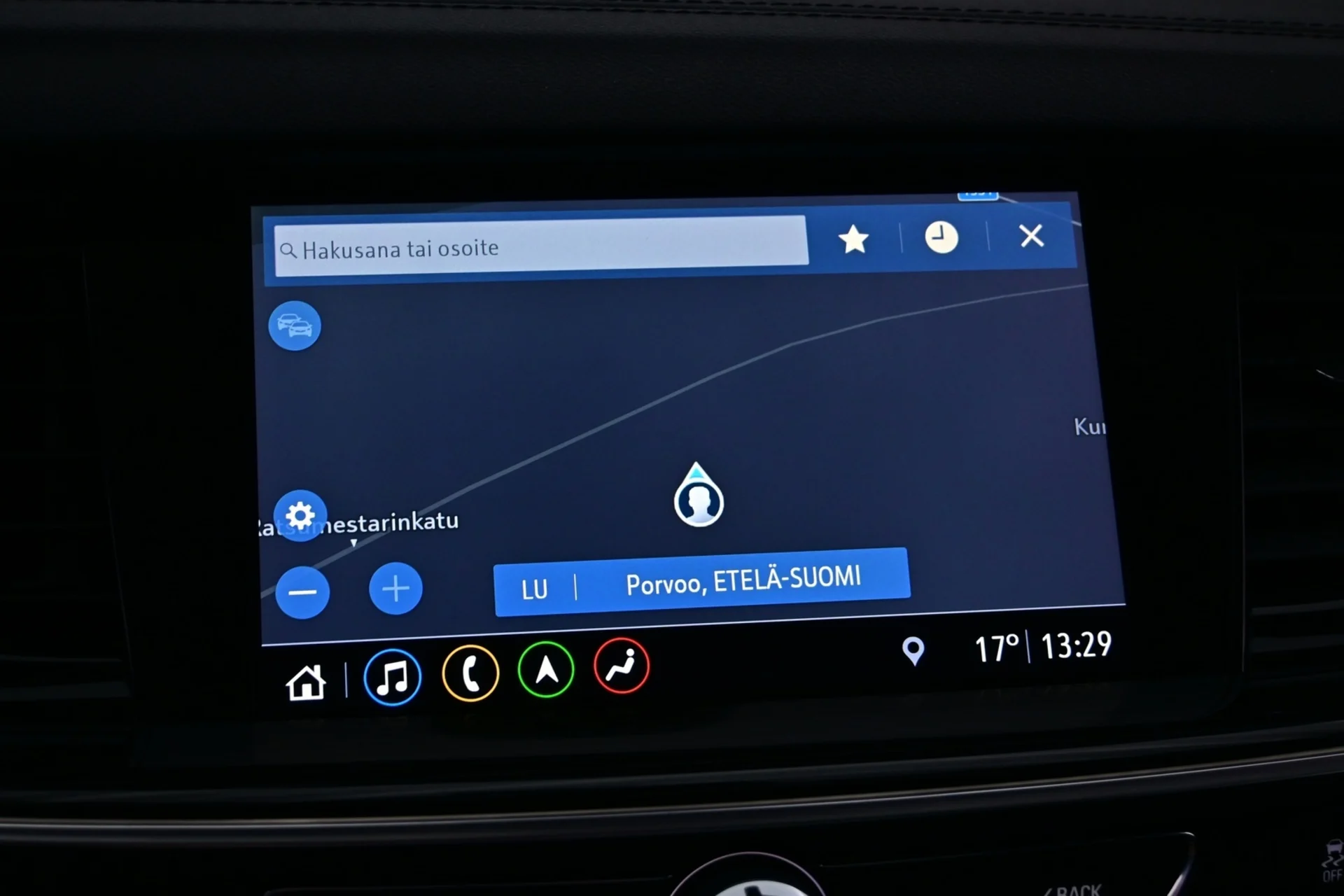 Car Image - oUb8DVvPDAJJHZJr11TzY