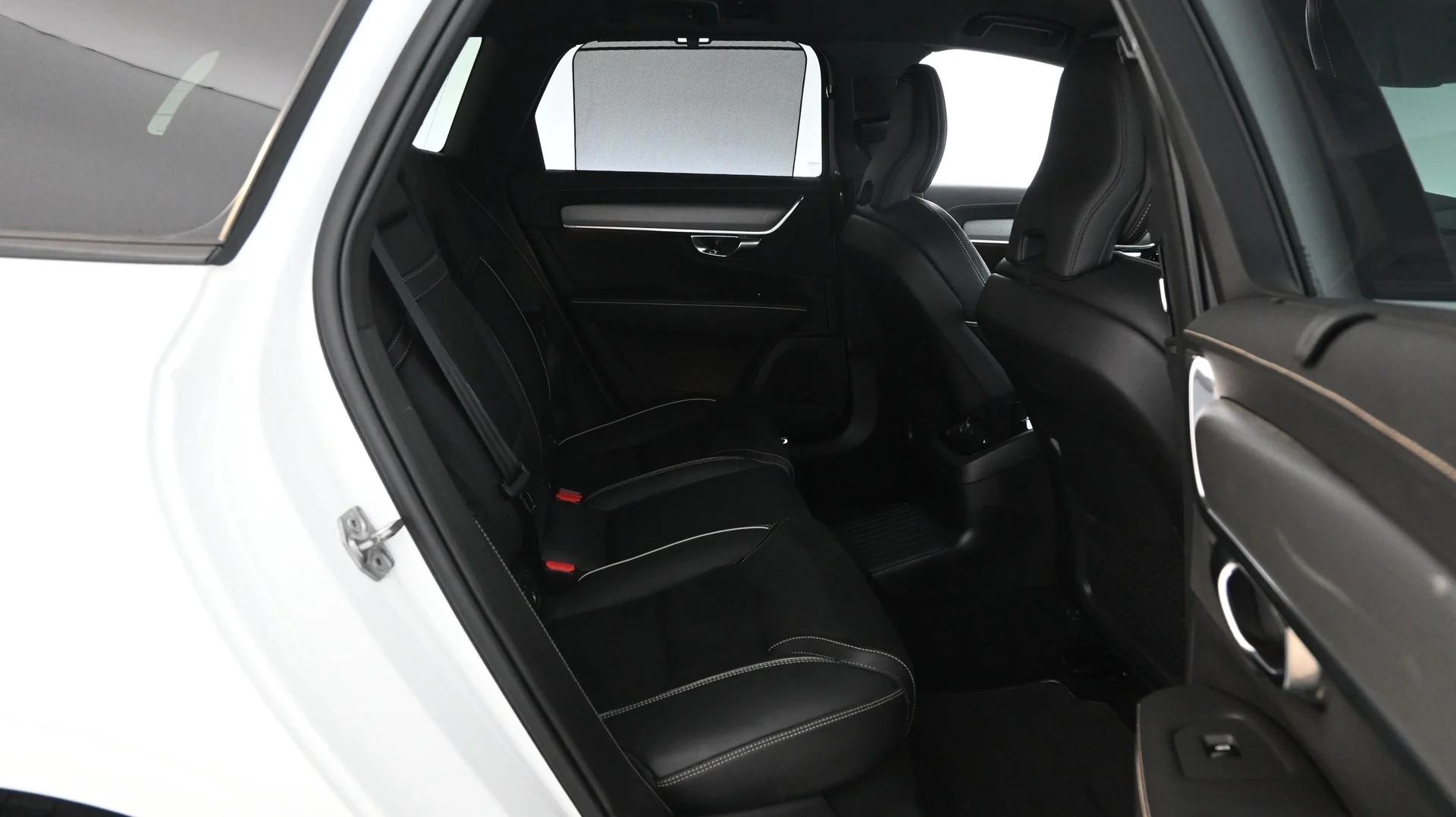 Car Image - 2MlB406bUQwulLx7wu5hBX