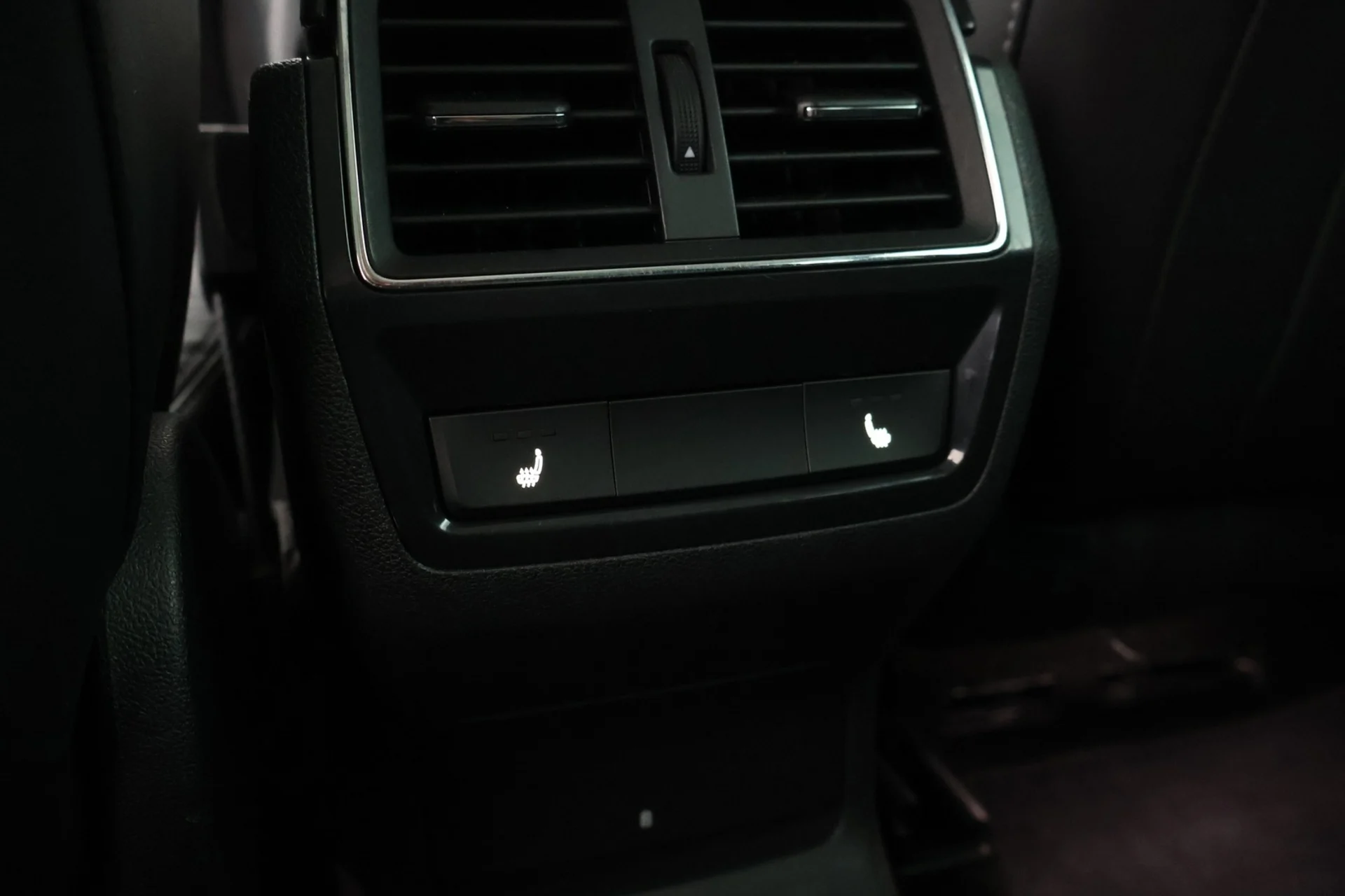 Car Image - 6JUzSTD5EVCjE8EFBwcZnj