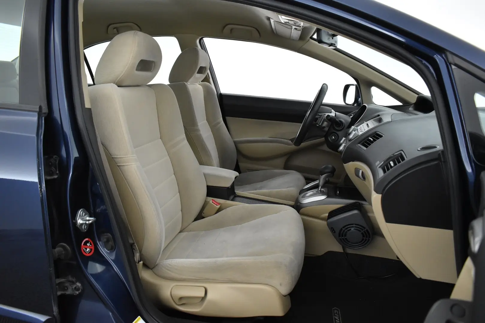 Car Image - 22hh8Q09aBfeuxuOMq2R0L