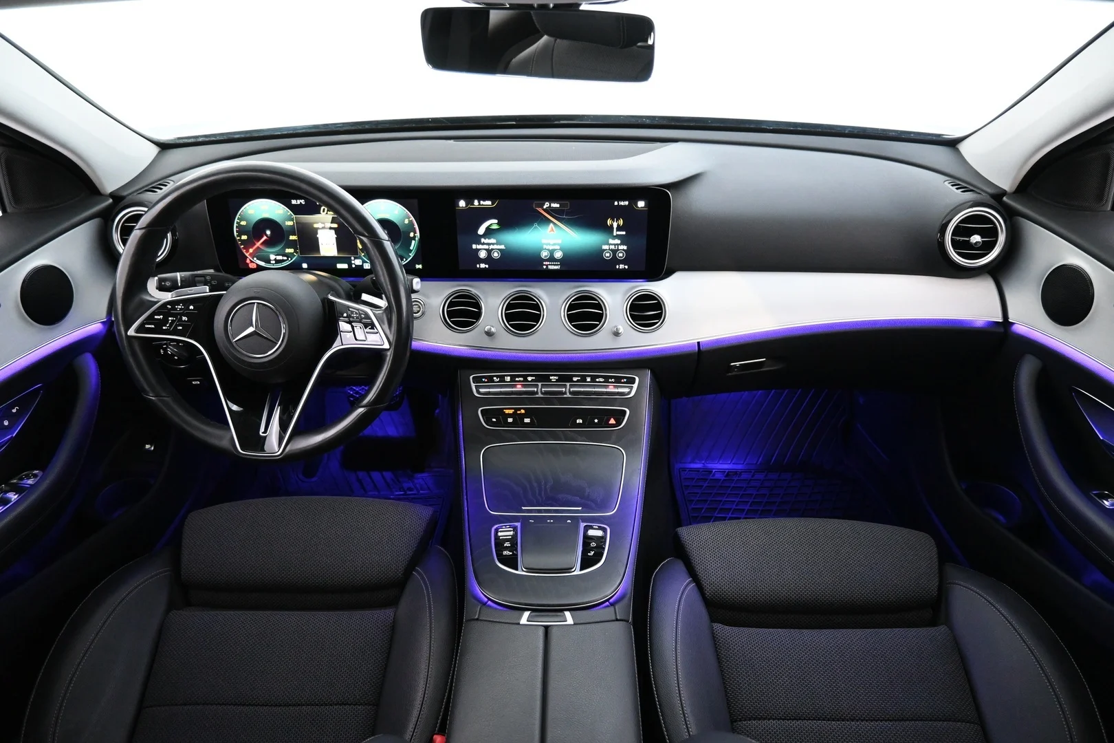 Car Image - 1VmwuwBLUvAt5dzi5gdI3w