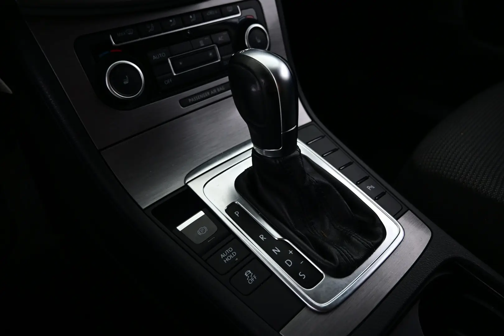 Car Image - 62XdmReVWkHXHek7SjE8O0