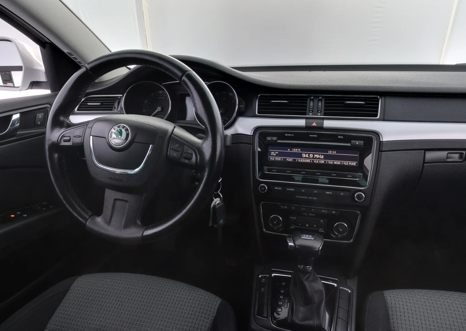 Car Image - 5K4bHtTqyn7SOwALEdpaQZ