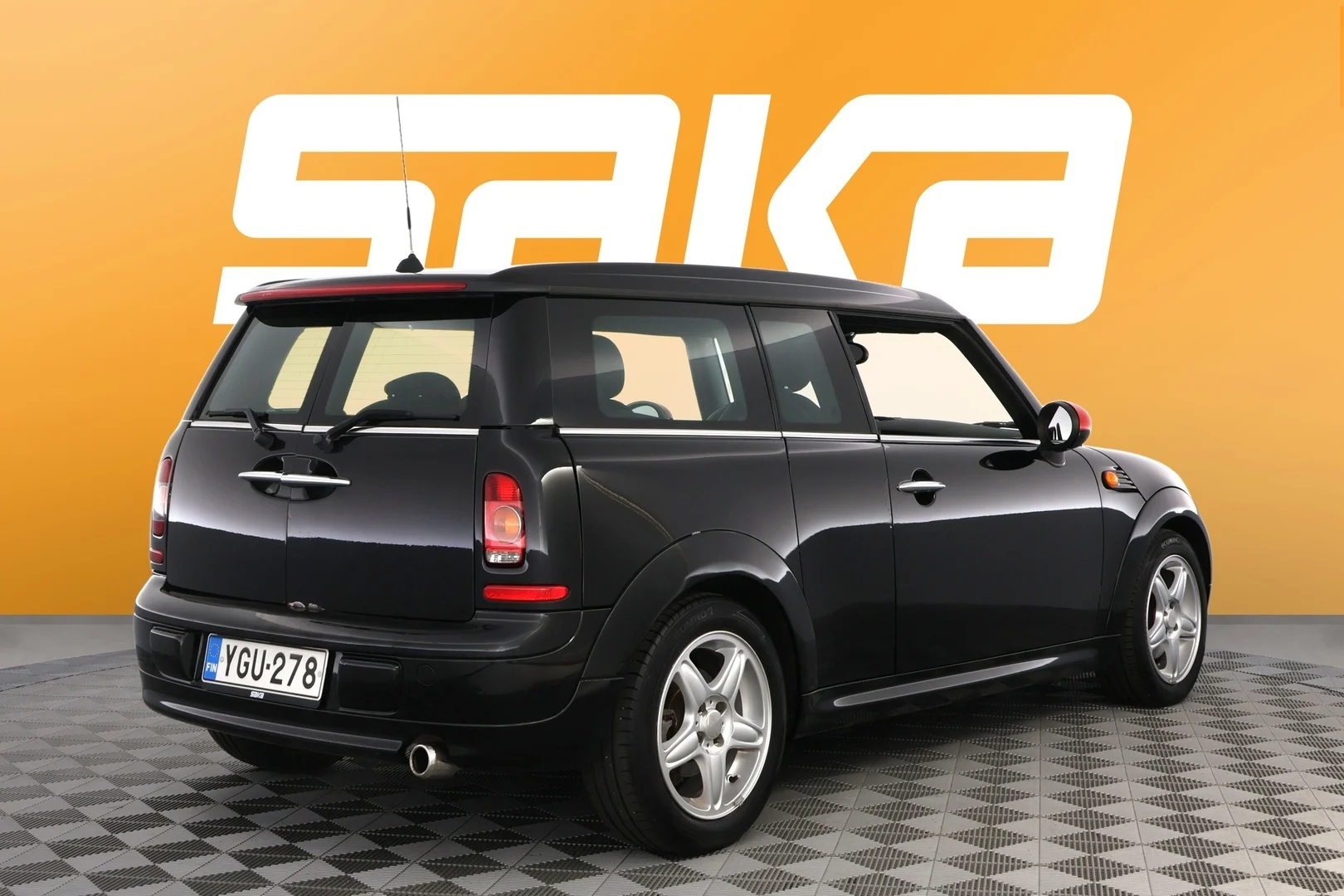 Car Image - 2qbmK8GrgKxNA3LpxVz76I