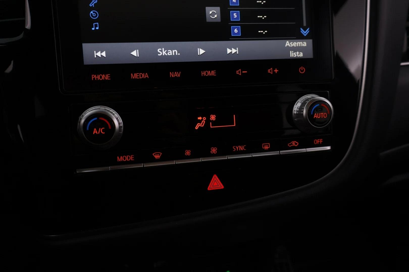 Car Image - 6QLCVR9EW4JL1ui0DLCWiP
