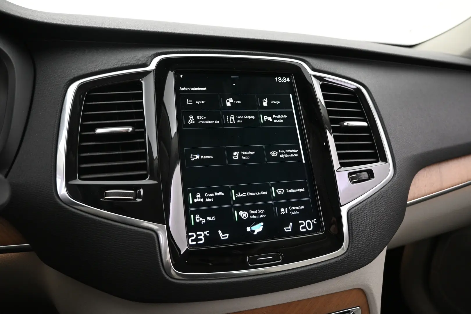 Car Image - 4wzFSFUoCceLO8IN0rTEY3