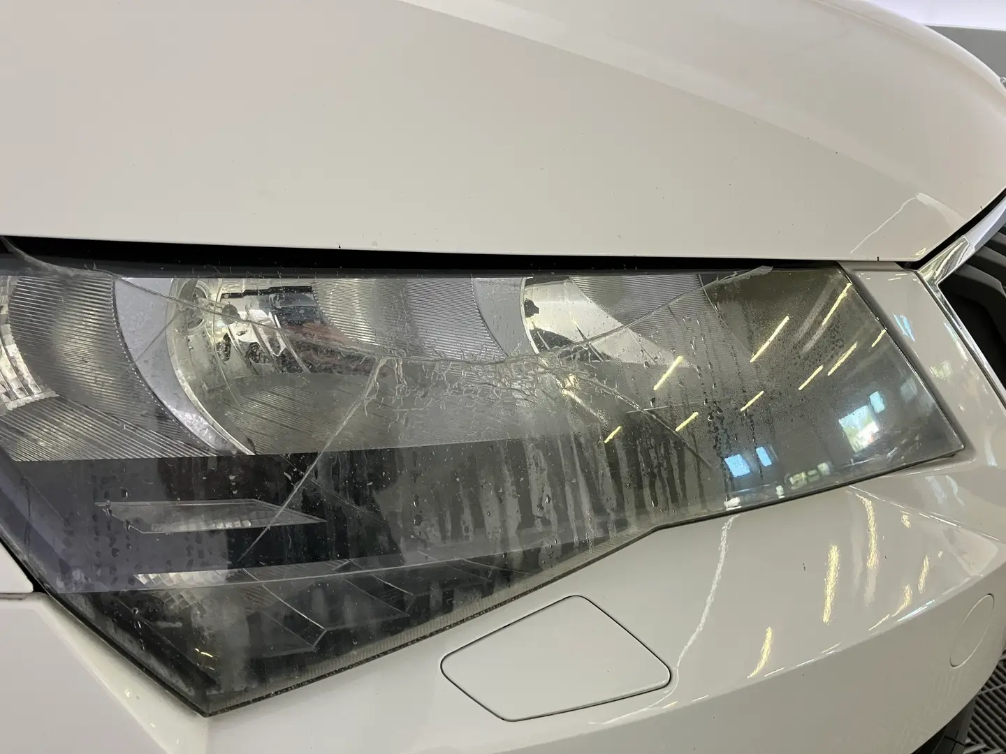 Car Image - 1GYt8zCfA90vLSVuf6sAfk