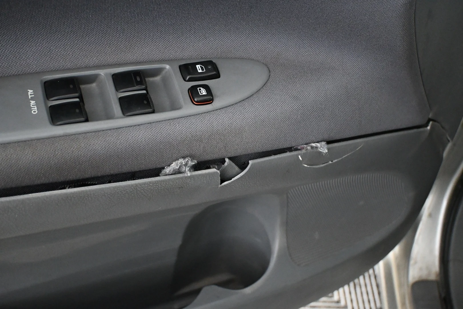 Car Image - 1wsUaG4G2y4EEMtzdQvtcx