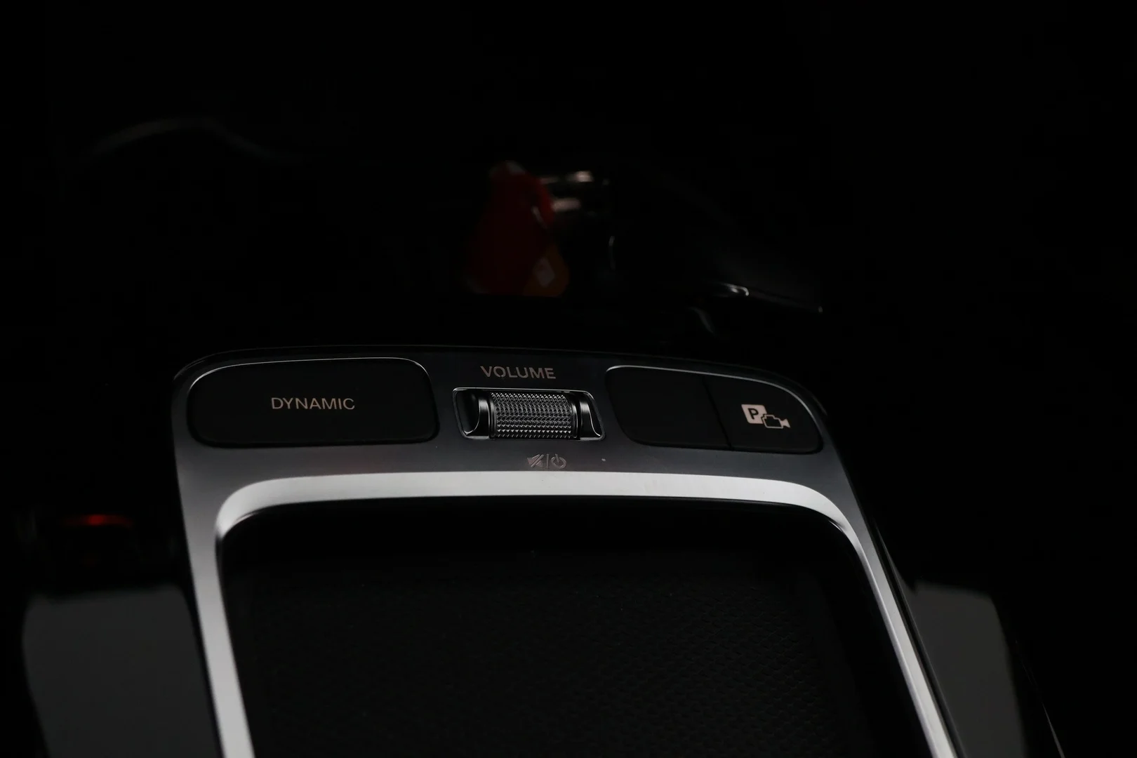 Car Image - da1yGszLHvMBmWHZW5C4F