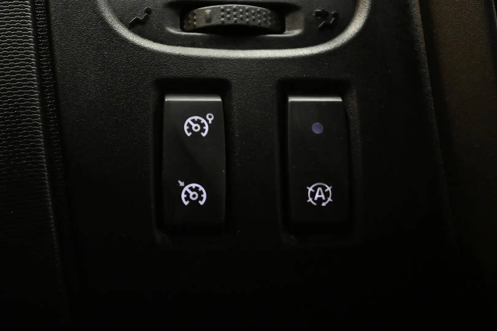 Car Image - 2t5zMWRSqUoCCn6Ni63Wtc