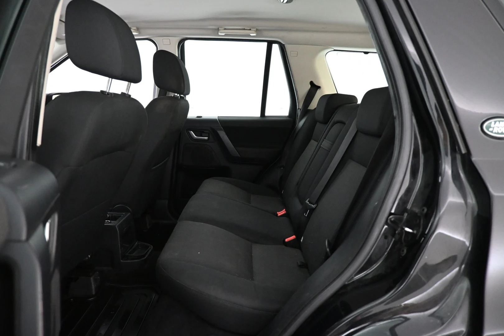 Car Image - y8b19UBveZa5VhH1bl4DX