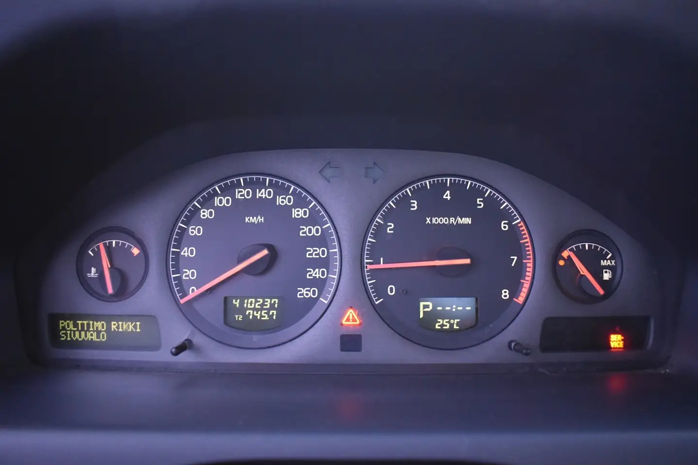 Car Image - 7ESmUPJPaPt8T2rz5rfqYp