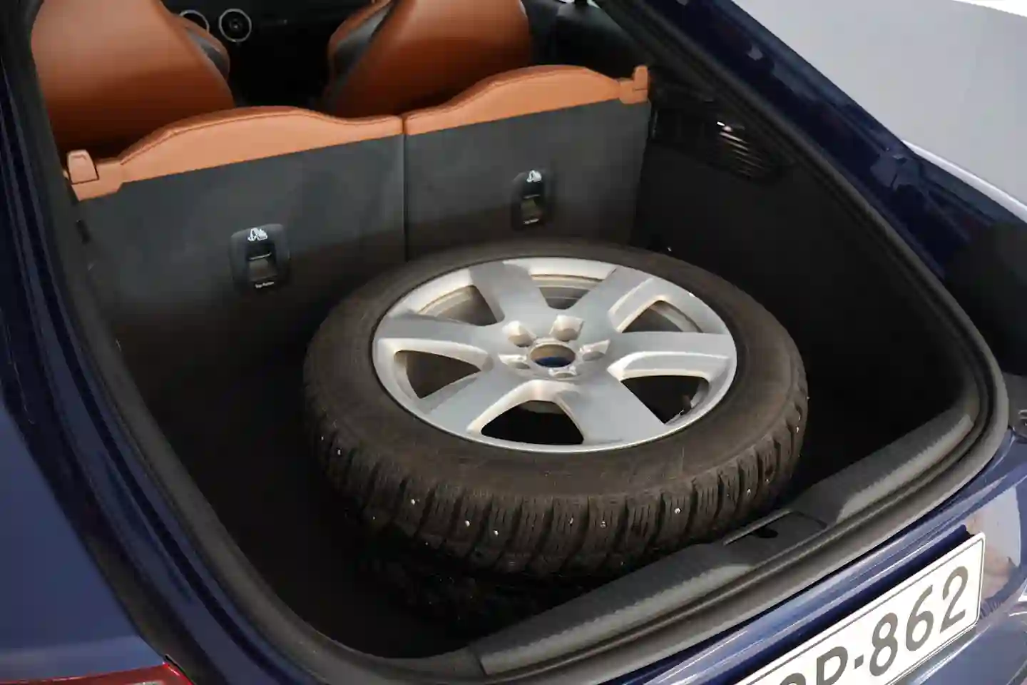 Car Image - 1jj5ft1JZMi6ZrBJvNFYRz