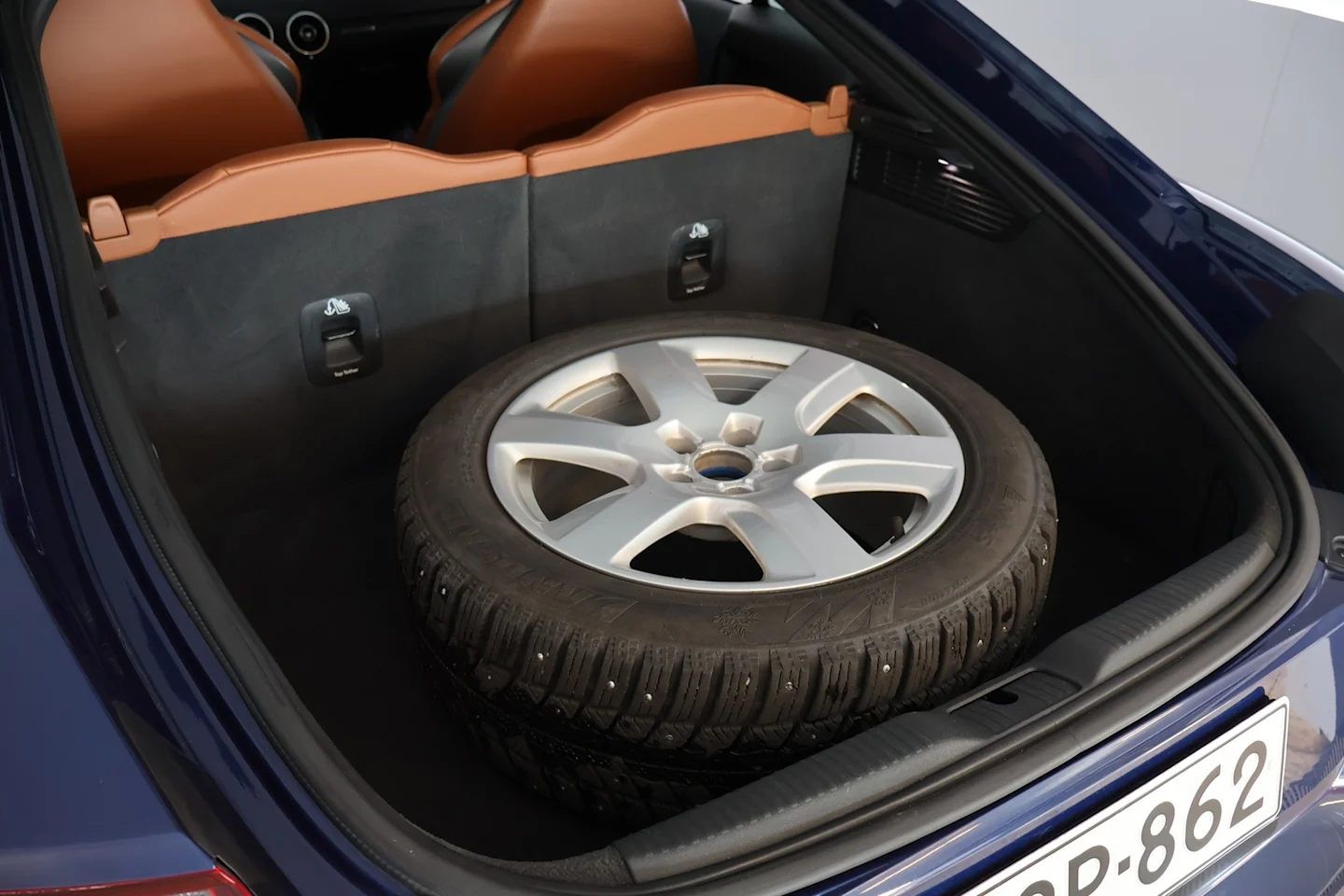Car Image - 1jj5ft1JZMi6ZrBJvNFYRz