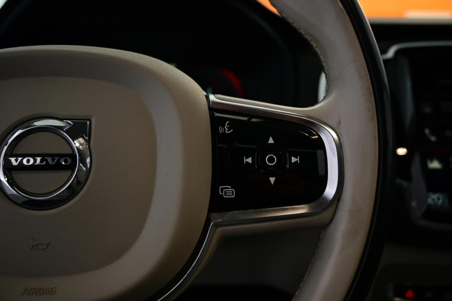 Car Image - XIWqJqIJoMQ3I8qwVMj26