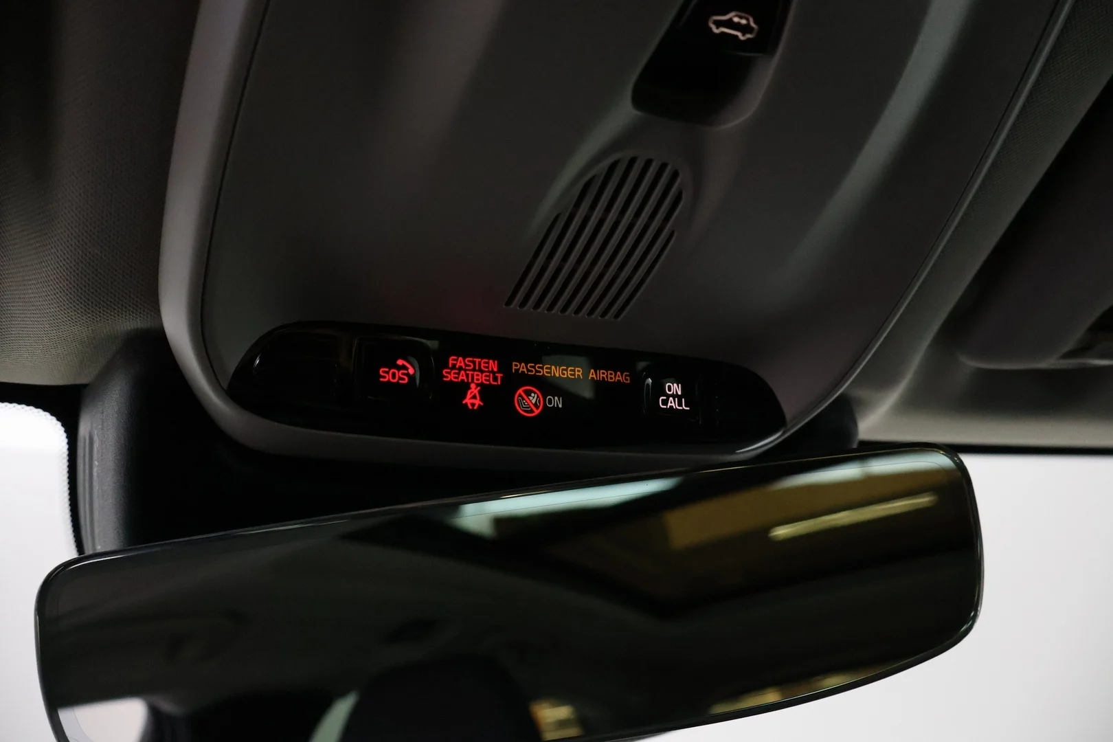 Car Image - 4m6udn0A1pp4Sm8FtWytAc