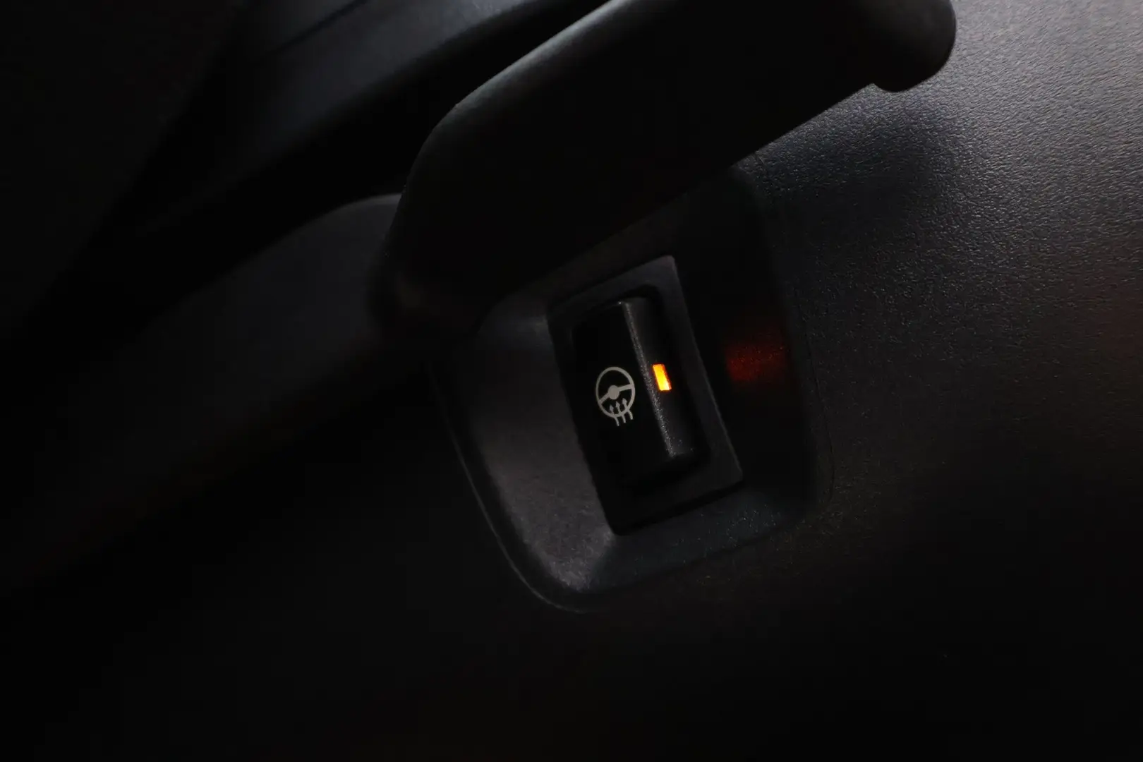 Car Image - 7GSpFzHbB8rjkrvAETsvAH