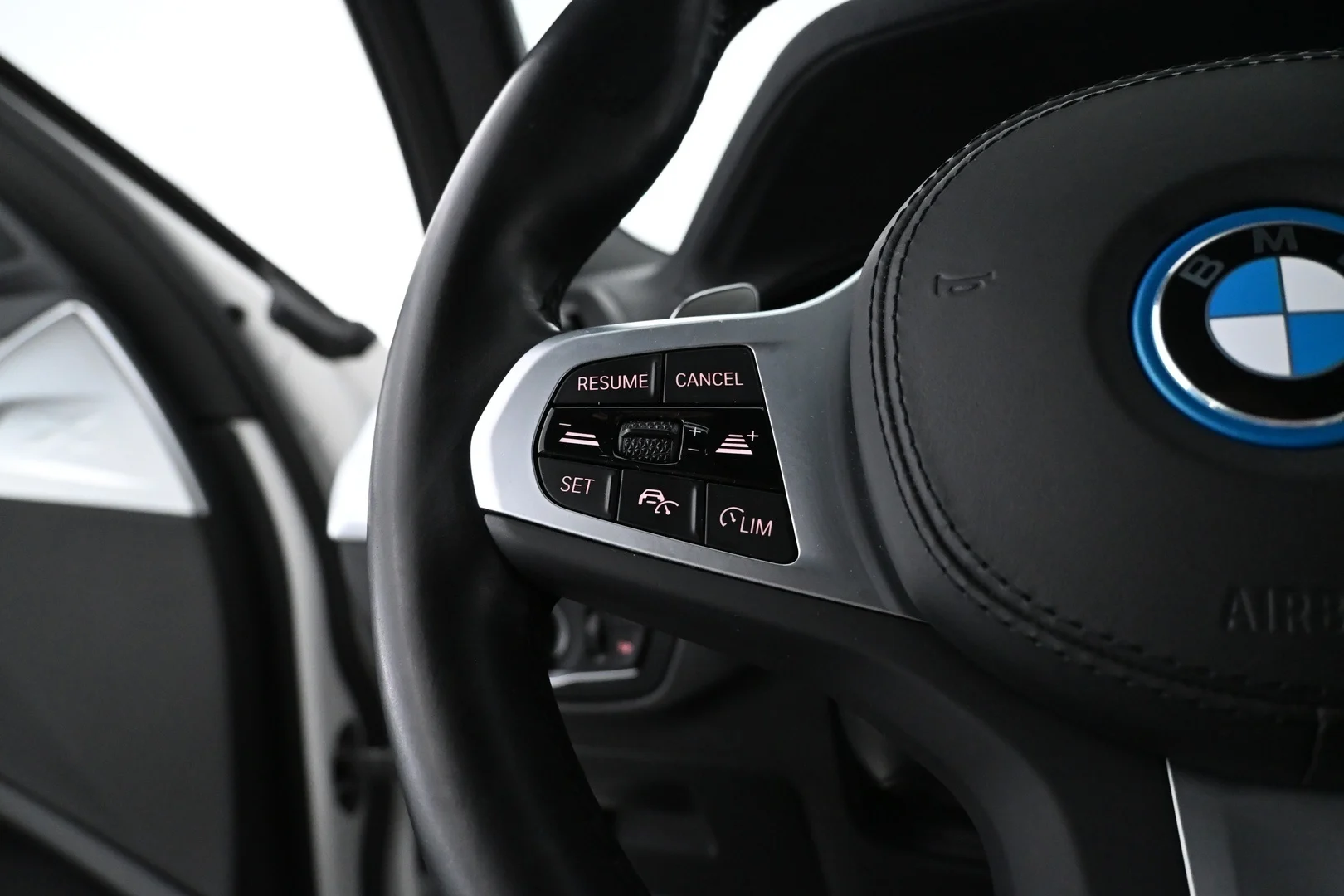 Car Image - 5cMJ9GFBRXIRSUsOy0foyo