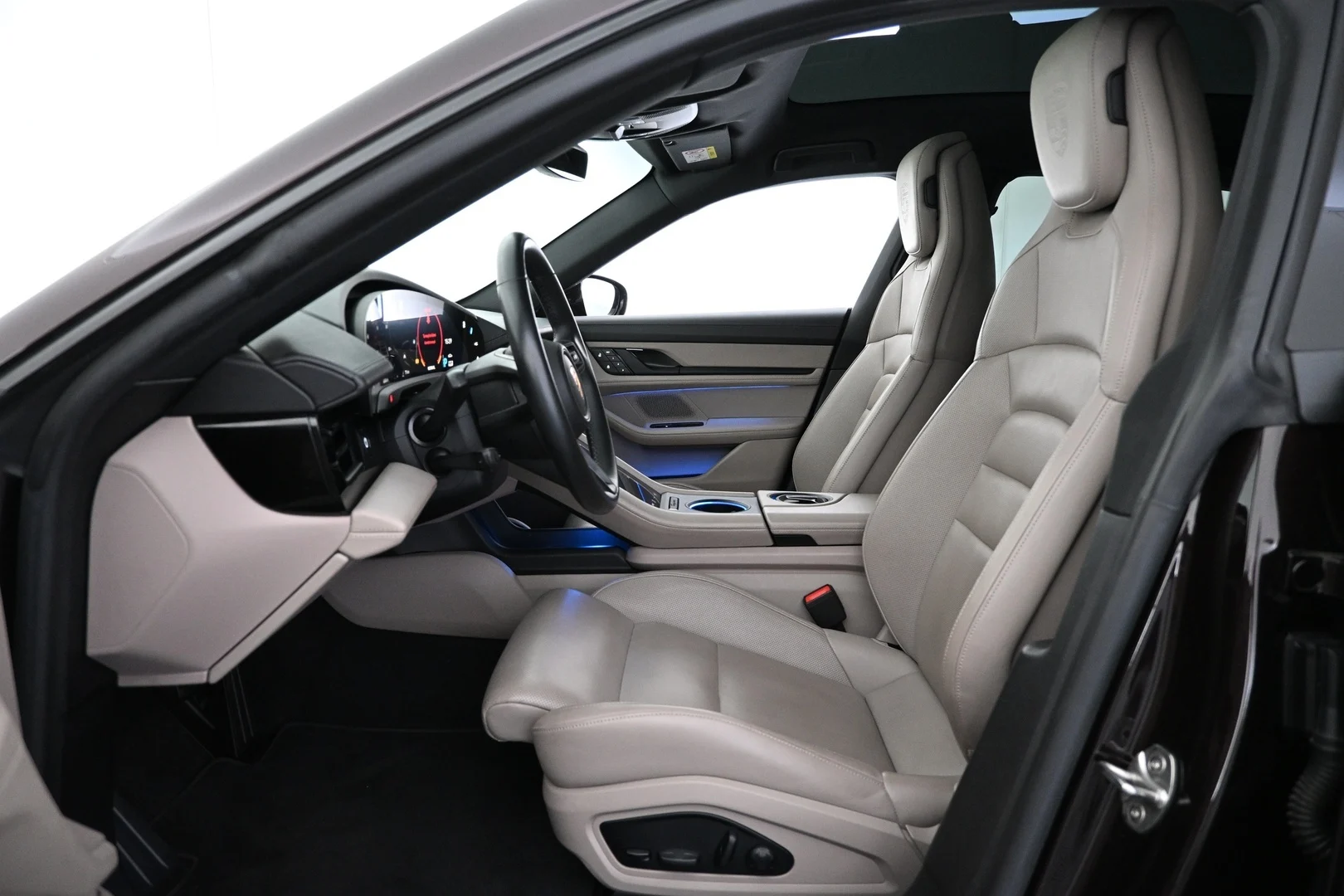 Car Image - 18ekL8S22QlfytJNmt1mlN