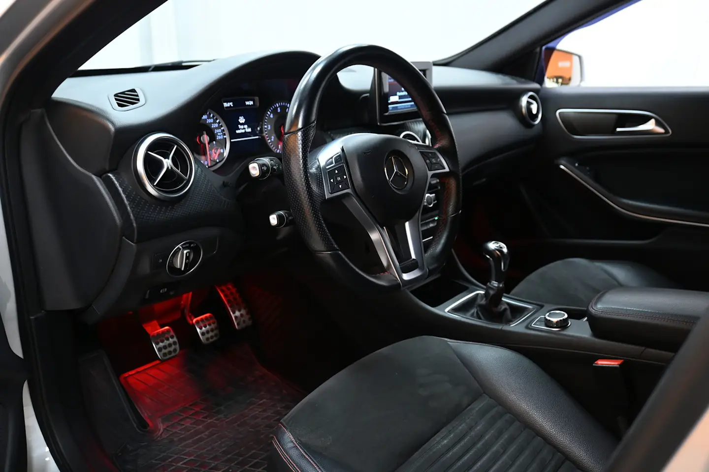 Car Image - 5KLjhAHnyYvdF4M4FUWpNj