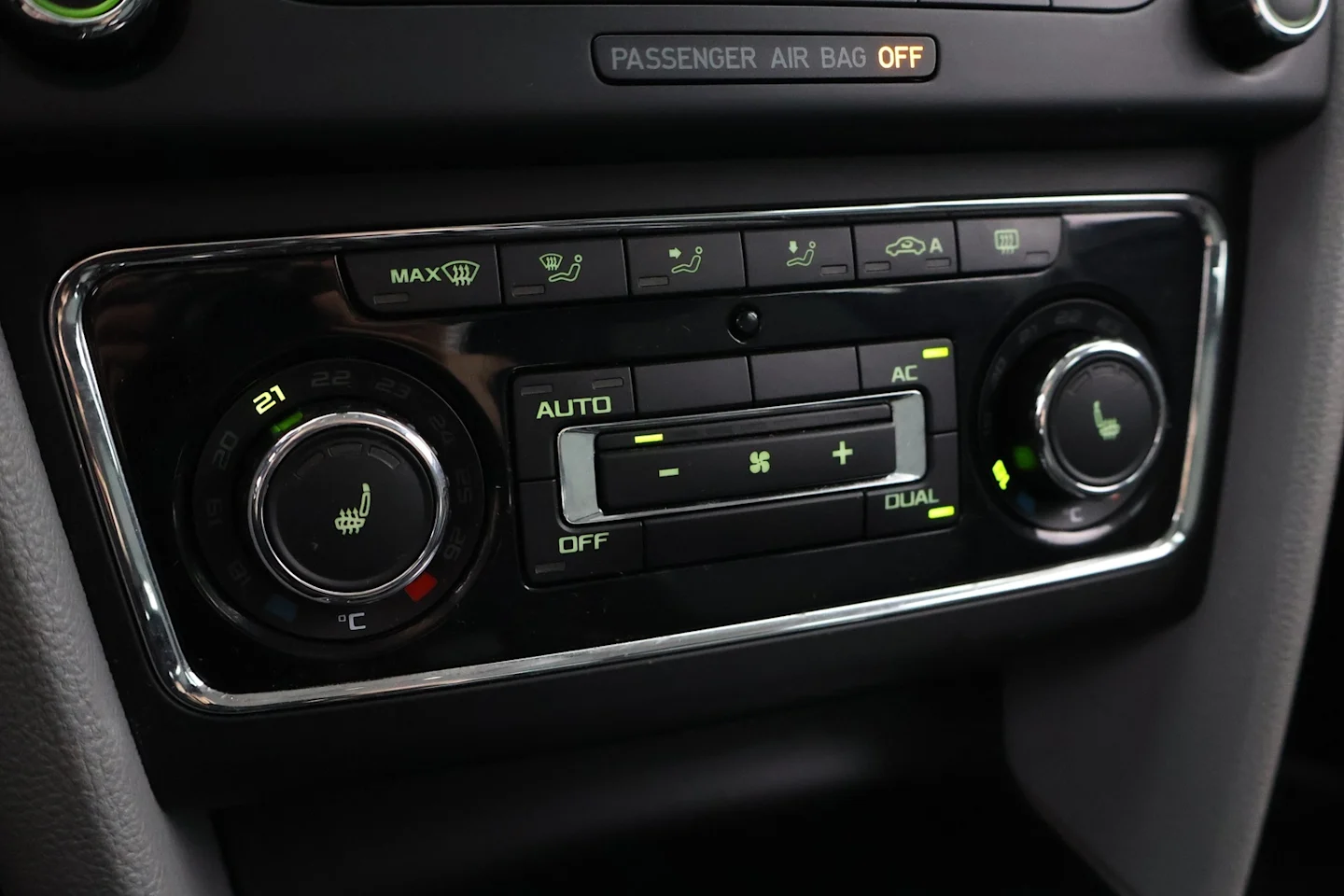 Car Image - FsTkKYT7XoojYjjK0pqFY