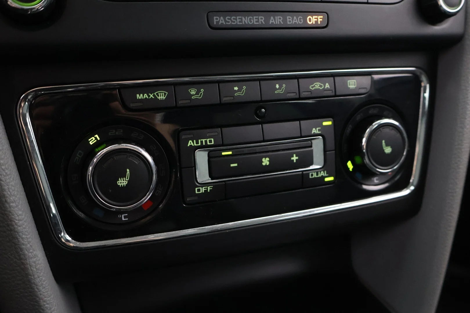 Car Image - FsTkKYT7XoojYjjK0pqFY