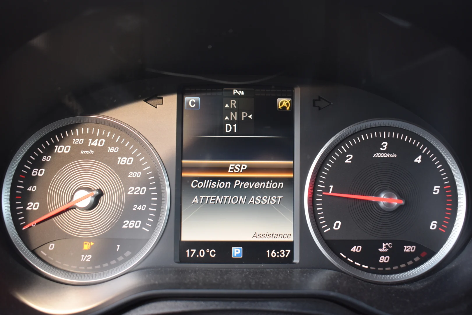 Car Image - 7qDuBspNQ4JFFQiZk130Xp