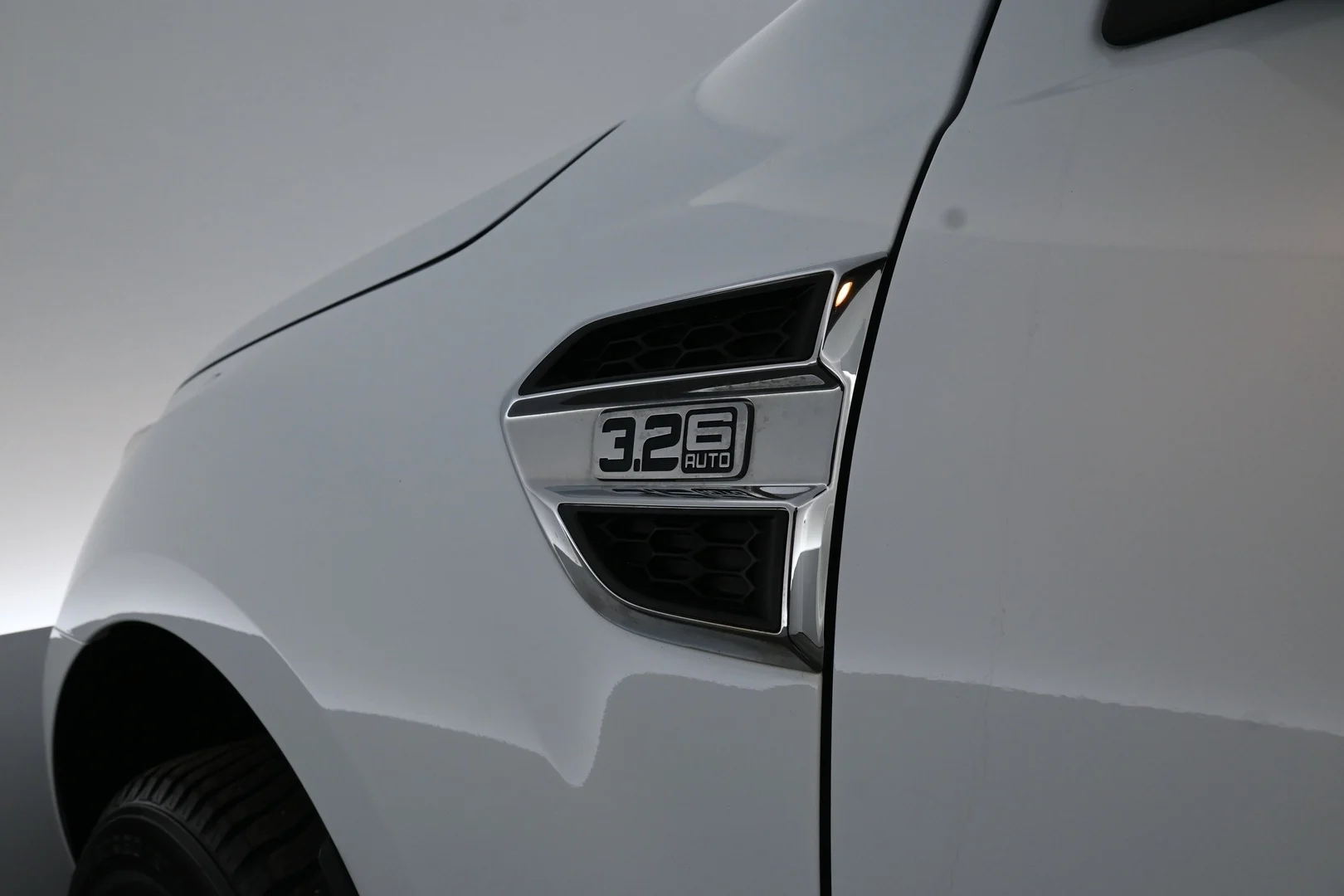 Car Image - 1M2gSHEnkyhXWQ3jFSkHG6