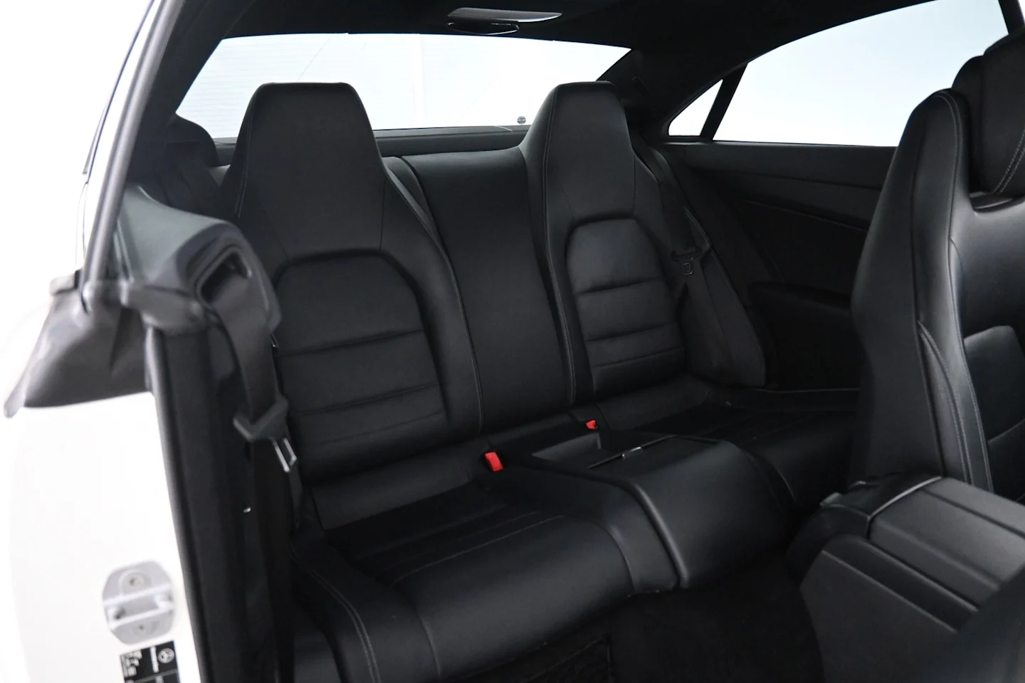 Car Image - eOtrXOnbG3N40wfuXa4ur