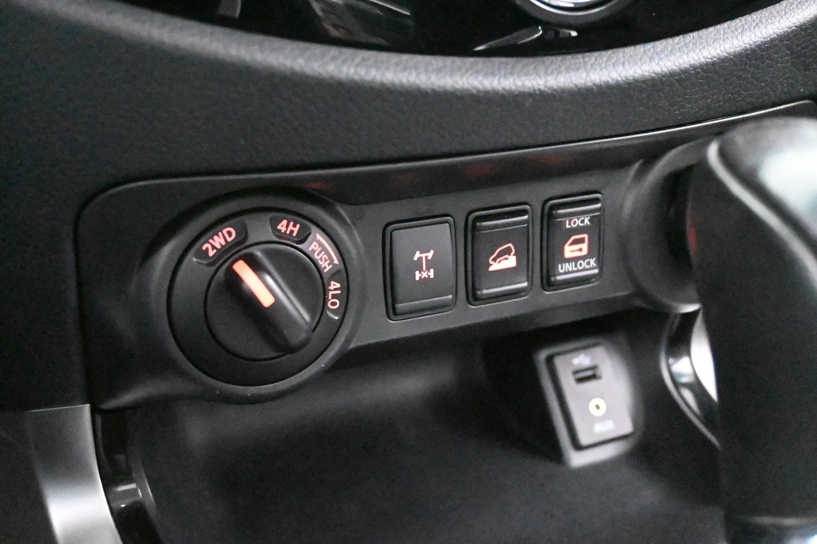 Car Image - Ox5wyL46lNsxcHFbN6mFx